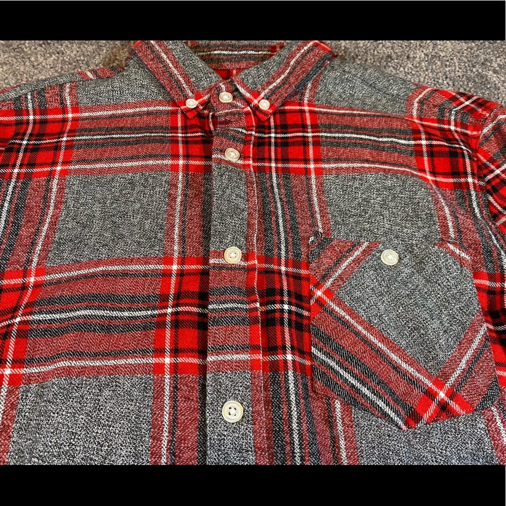 Sovereign Code Long Sleeve Button Up - Picture 3 of 5